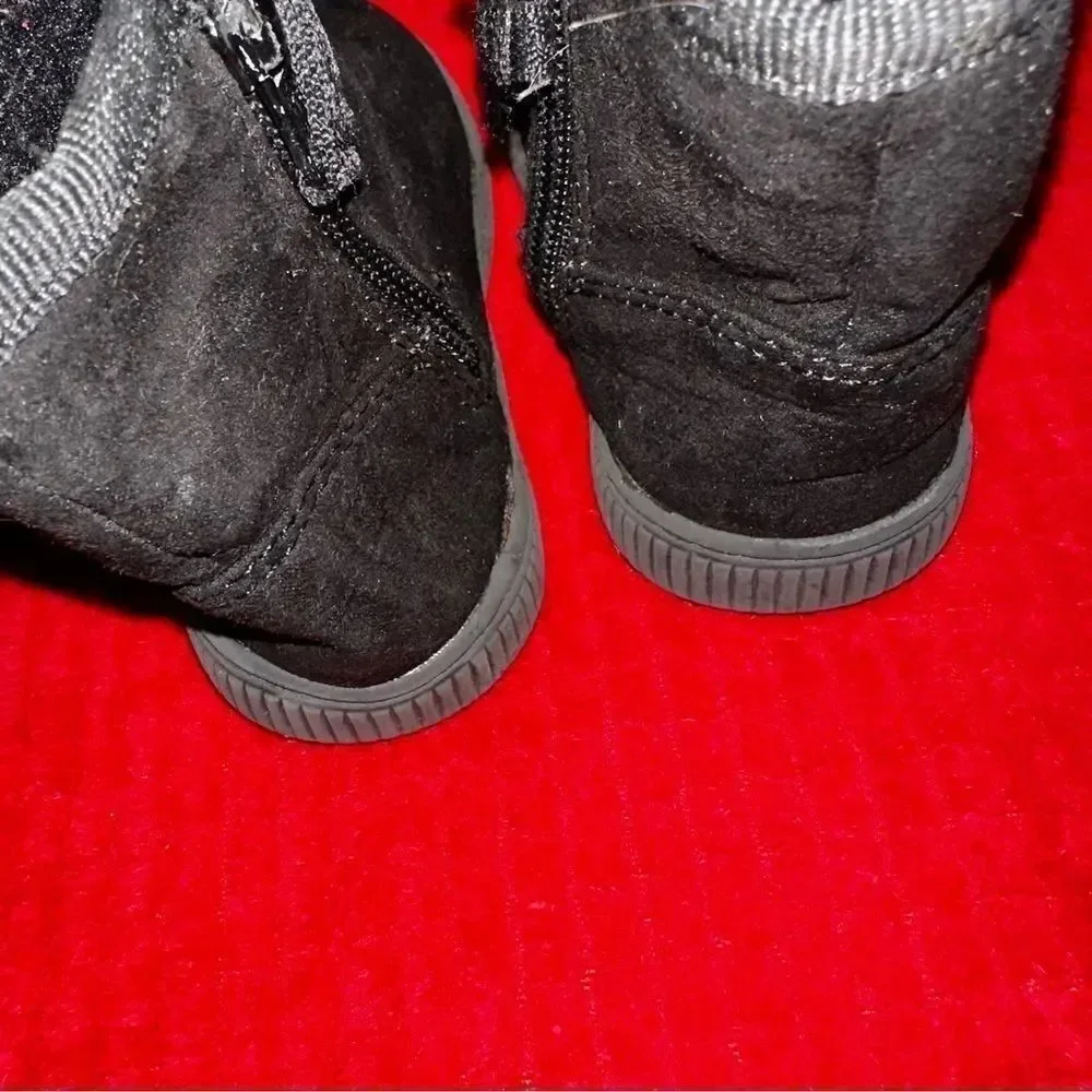 Cat & Jack Black Faux Fur lined Boots, Sz 5 Toddlers